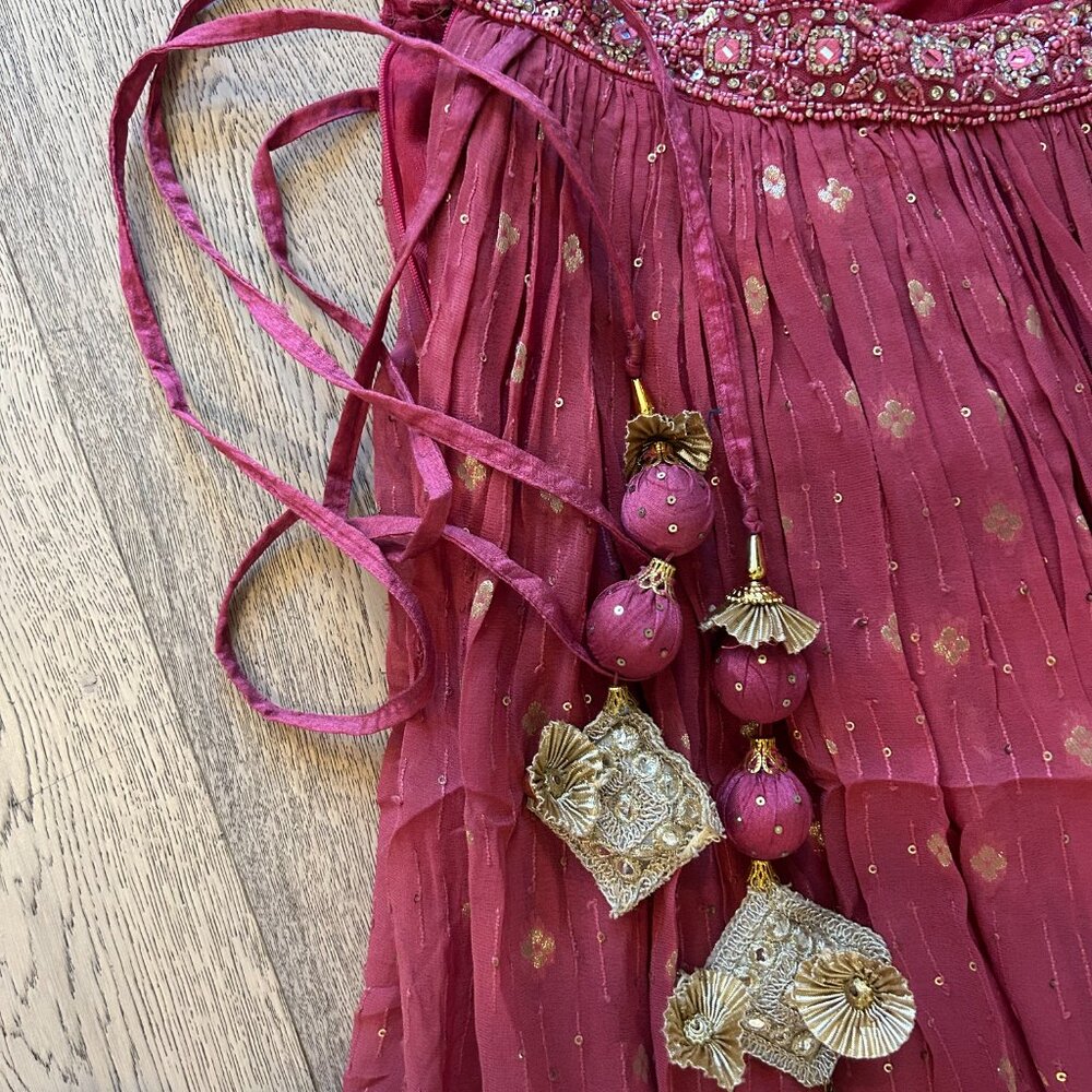 Indian Wedding Dress (Dark Pink): Lehenga Choli w Dupatta - Picture 3 of 7